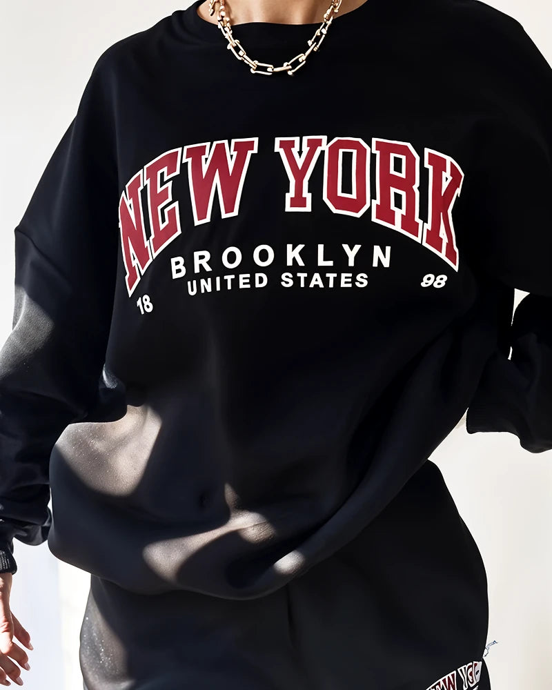 Luźna bluza oversize z napisem New York