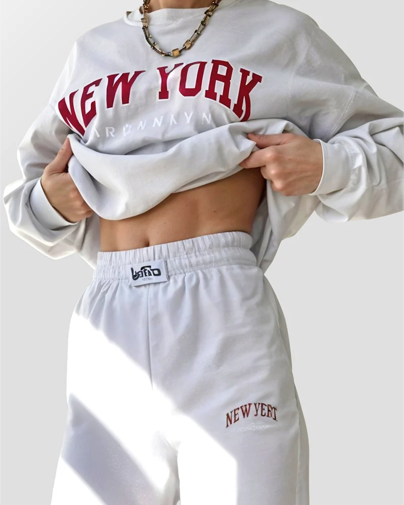 Luźna bluza oversize z napisem New York