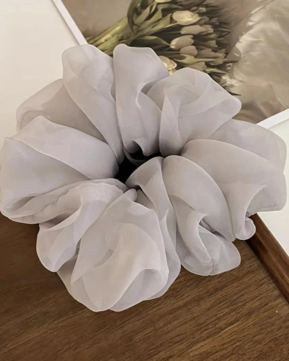 Szary Szyfonowa gumka do włosów scrunchie