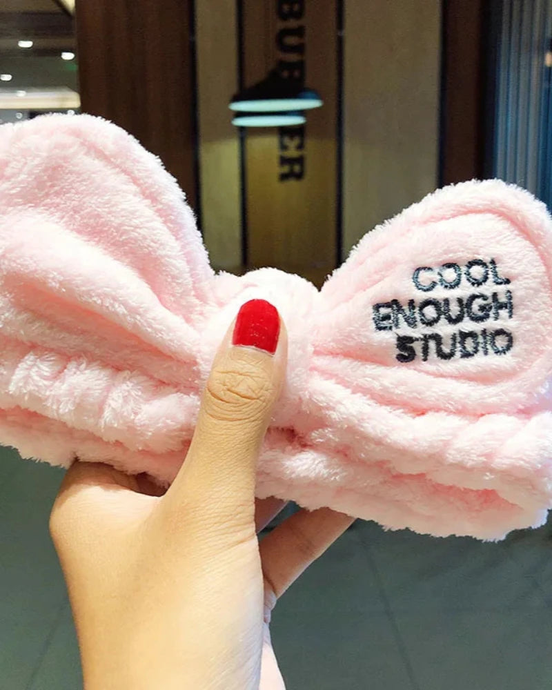 Różowy Puchata opaska na głowę z kokardką Cool Enough